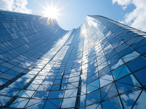 现代化商务场景，高楼大厦和绿色环境相结合，象征未来发展